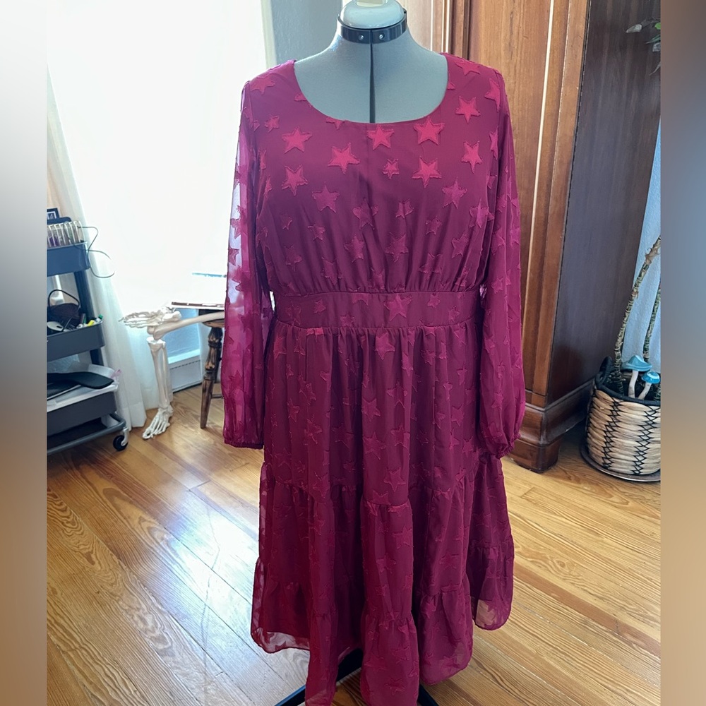 NWT torrid midi dress with sweet star pattern size 1 (14/16)